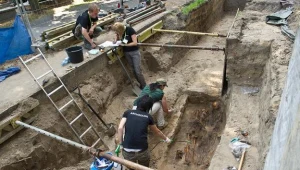 Ekshumacje na Łączce