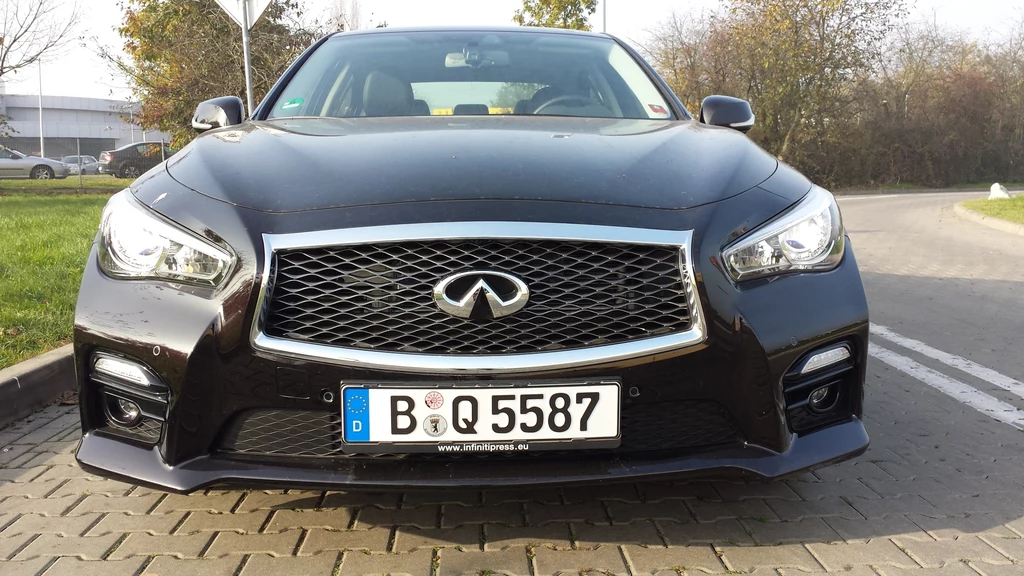 Infiniti Q50 2.0 Sport