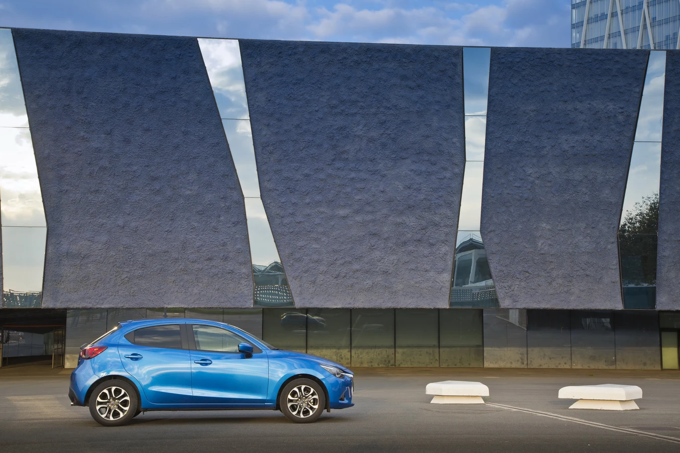 Mazda 2 (2015)