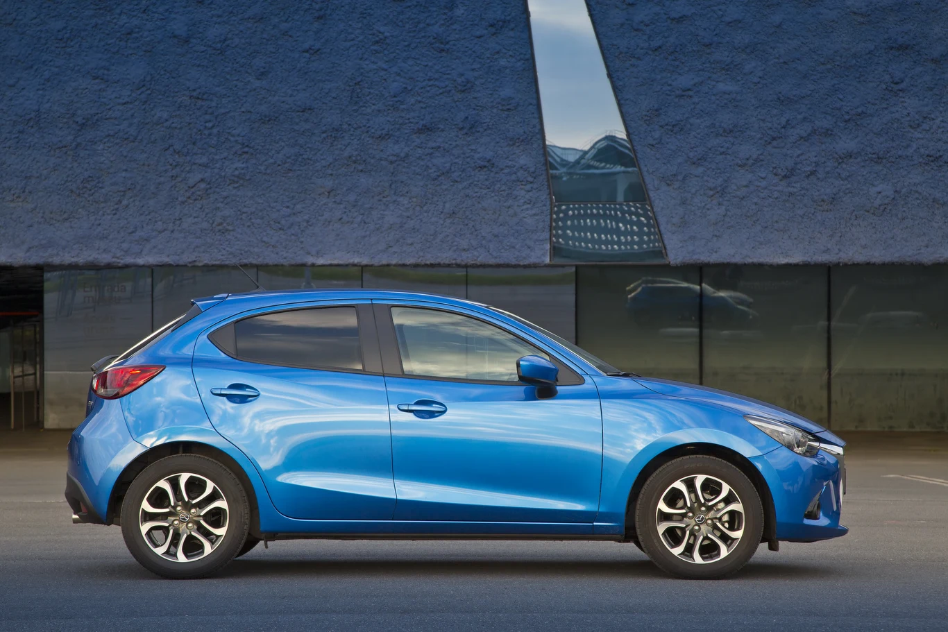Mazda 2 (2015)