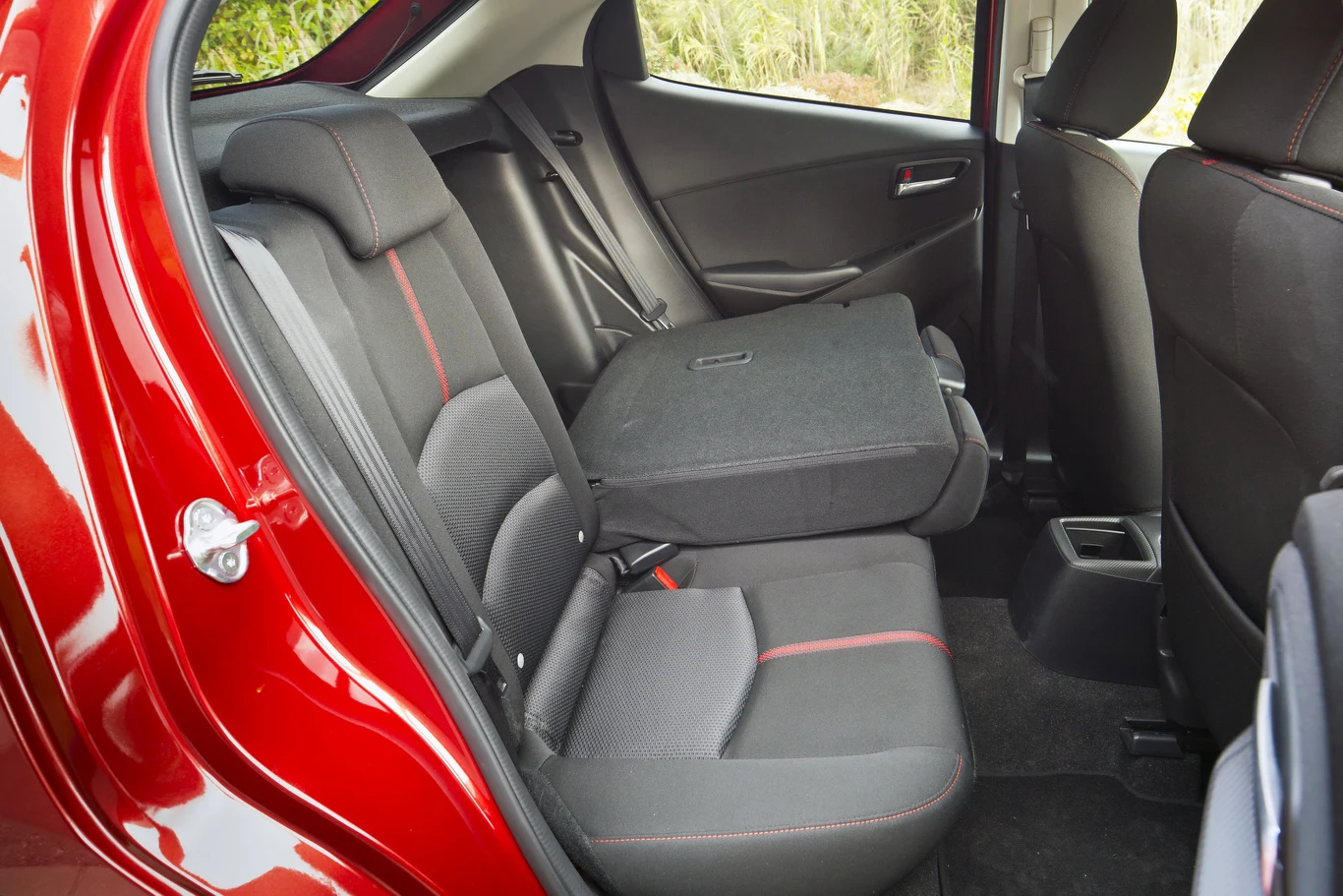 Mazda 2 (2015)