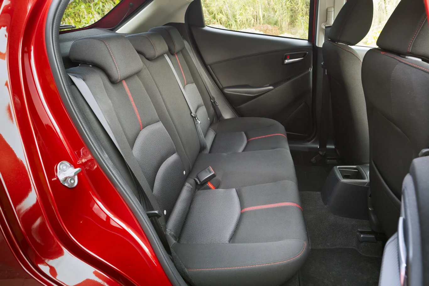 Mazda 2 (2015)
