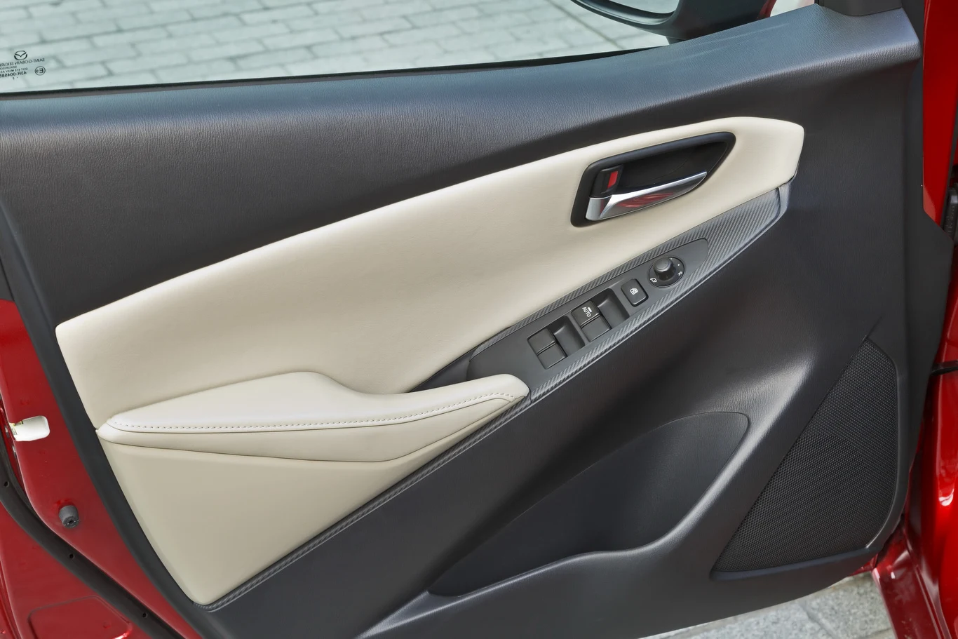 Mazda 2 (2015)