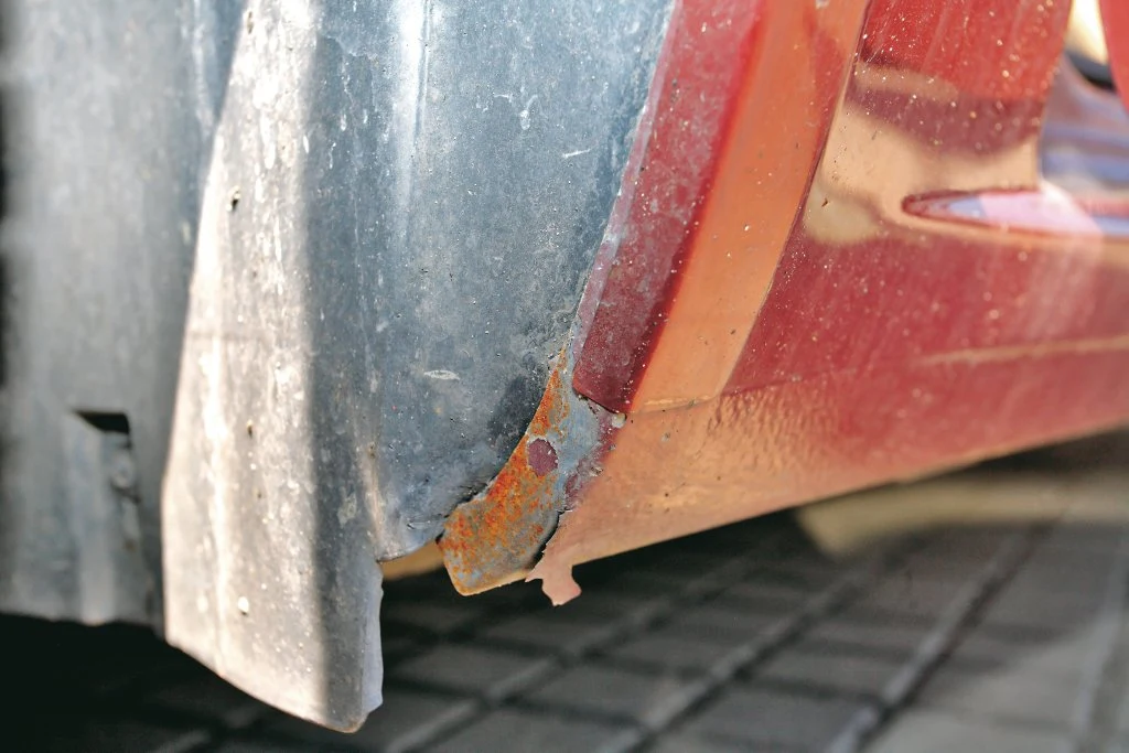 Niestety zabezpieczenie antykorozyjne nie zachwyca.