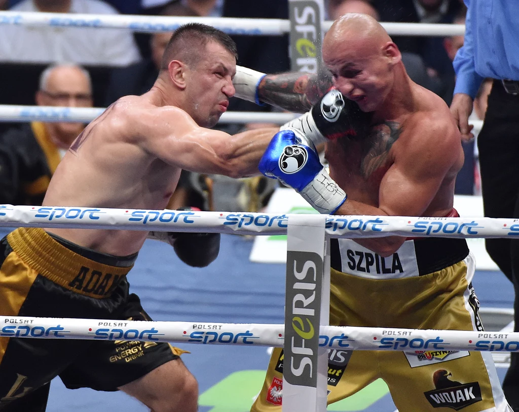 Artur Szpilka pokonał jednogłośnie na punkty Tomasza Adamka w walce wieczoru bokserskiej gali w Kraków Arenie