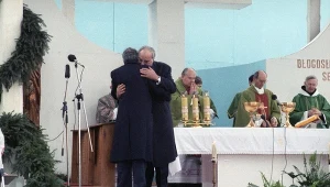 Msza Pojednania w Krzyżowej - kanclerz Niemiec Helmut Kohl i premier Polski Tadeusz Mazowiecki