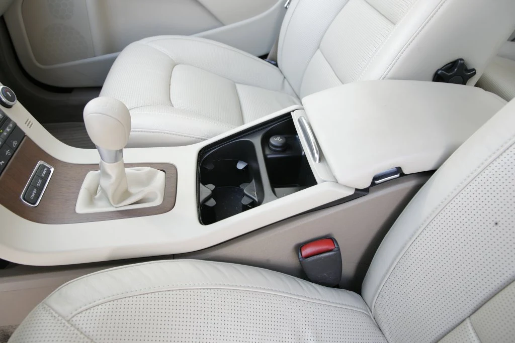 Używane: Audi A6 C6 (2004-2011) vs Volvo V70 (2007-) Używane: Audi A6 C6 (2004-2011) vs Volvo V70 (2007-)