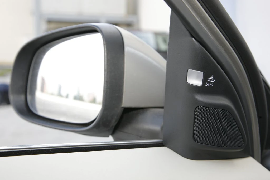 Używane: Audi A6 C6 (2004-2011) vs Volvo V70 (2007-) Używane: Audi A6 C6 (2004-2011) vs Volvo V70 (2007-)