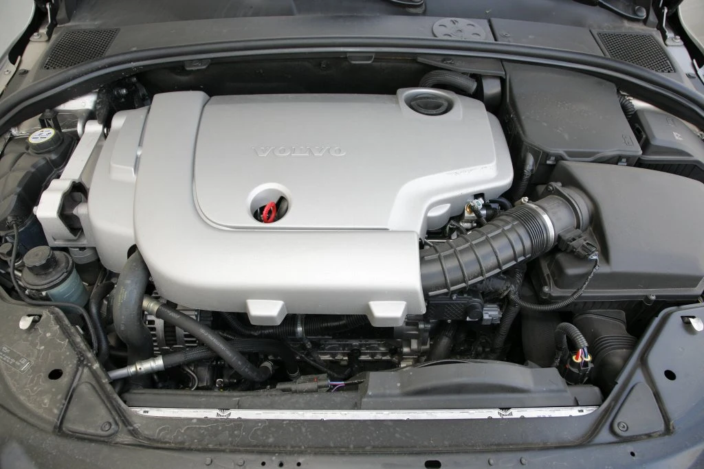 Używane: Audi A6 C6 (2004-2011) vs Volvo V70 (2007-) Używane: Audi A6 C6 (2004-2011) vs Volvo V70 (2007-)