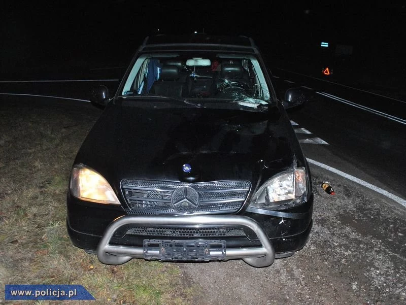 Dwie osoby zginęły pod kołami Mercedesa. Kierowca zobaczył je zbyt późno