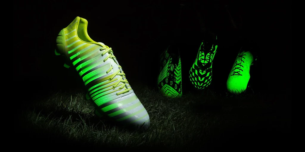 Adidas Hunt - gdy zimowe noce są jeszcze ciemniejsze, zabłyśnij na boisku! Adidas Hunt - gdy zimowe noce są jeszcze ciemniejsze, zabłyśnij na boisku!