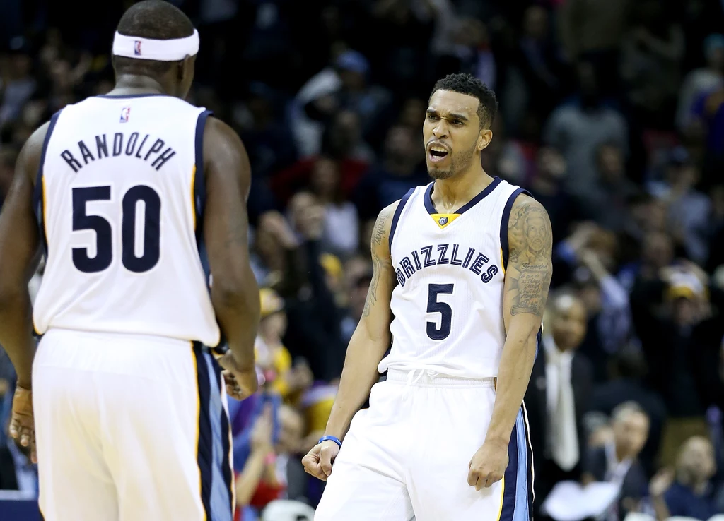 Zach Randolph i Courtney Lee z Memphis Grizzlies
