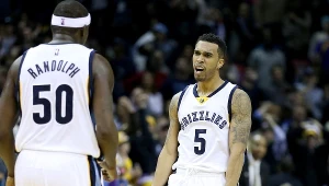Zach Randolph i Courtney Lee z Memphis Grizzlies