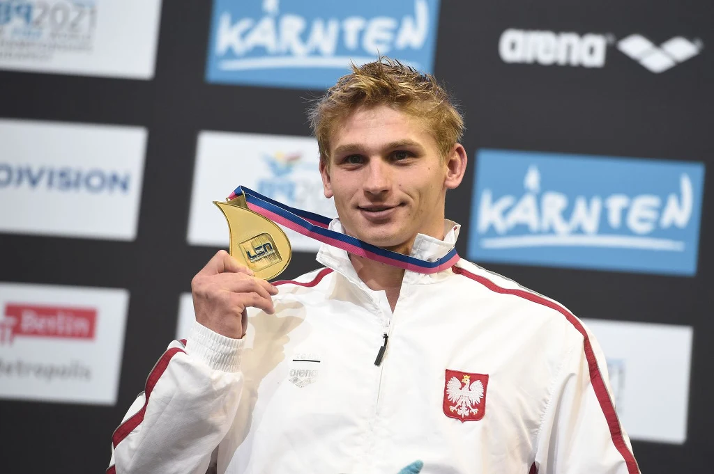 Radosław Kawęcki Radosław Kawęcki