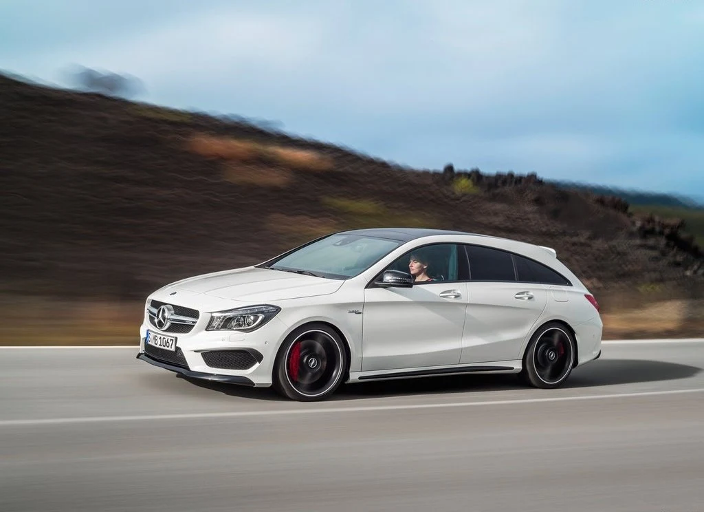 Mercedes CLA 45 AMG Shooting Brake (2016) Mercedes CLA 45 AMG Shooting Brake (2016)