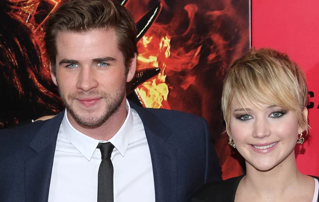 Jennifer Lawrence i Liam Hemsworth stali się sobie bliscy