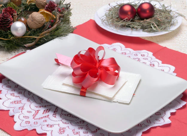 Jeden z wigilijnych przesądów zakłada, że jeśli spróbujemy wszystkich potraw, czeka nas dostatek