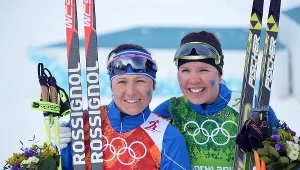 Aino-Kaisa Saarinen (z lewej) i Kerttu Niskanen