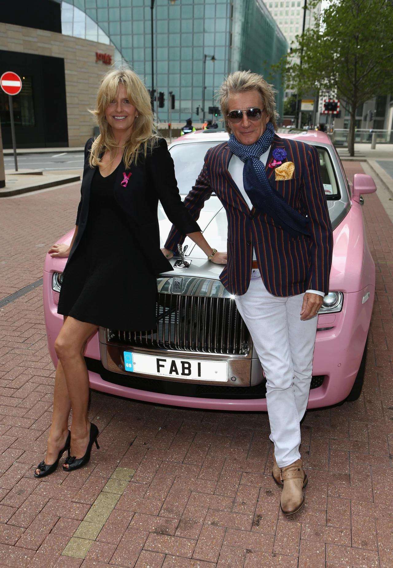 Rod Stewart i Penny Lancaster nie rozpieszczają swoich synów Rod Stewart i Penny Lancaster nie rozpieszczają swoich synów