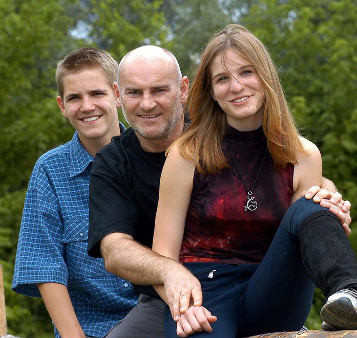 Waldemar Obłoza z dziećmi: Igorem i Ingą