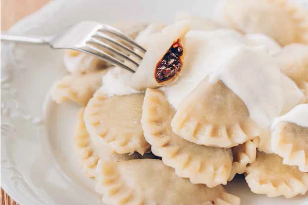 Pierogi ze śliwkami Pierogi ze śliwkami
