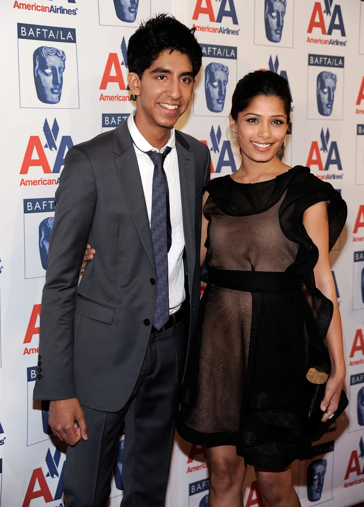Freida Pinto i Dev Patel poznali się na planie "Slumdoga" Freida Pinto i Dev Patel poznali się na planie "Slumdoga"