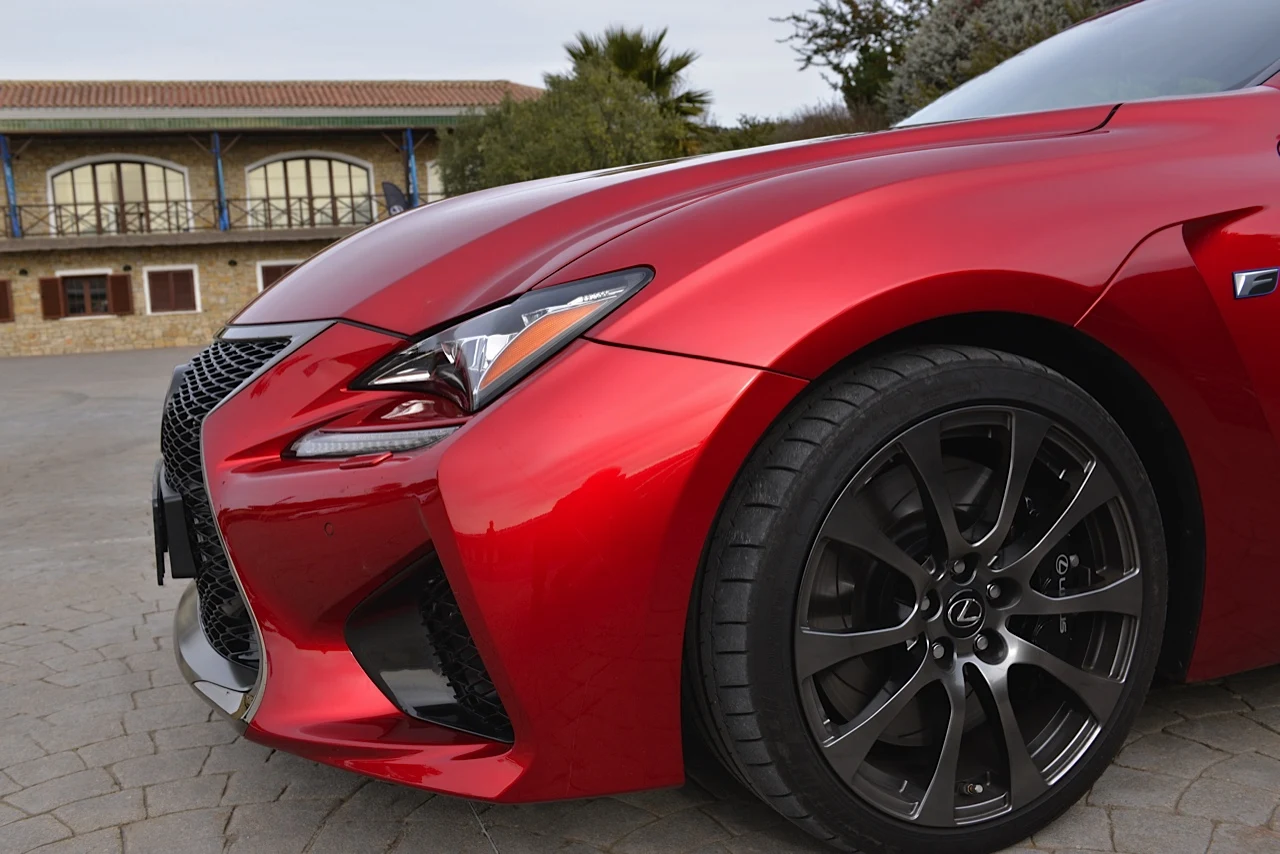 Lexus RCF