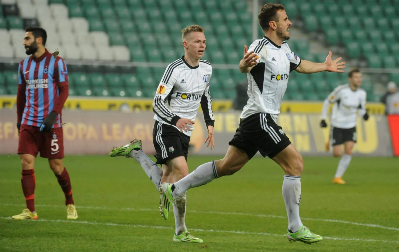 Legia pokonała Trabzonspor. Szkoda, że kibice tego nie widzieli. Legia pokonała Trabzonspor. Szkoda, że kibice tego nie widzieli.