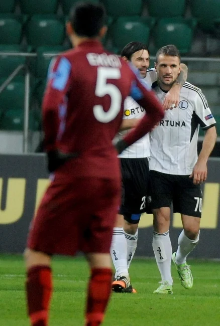 Legia pokonała Trabzonspor. Szkoda, że kibice tego nie widzieli. Legia pokonała Trabzonspor. Szkoda, że kibice tego nie widzieli.