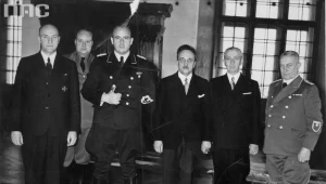 Członkowie zarządu Polskiego Banku Emisyjnego u gubernatora Hansa Franka