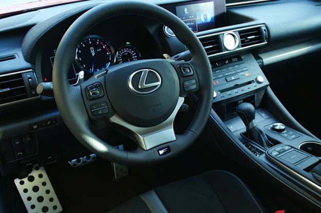 Lexus RCF