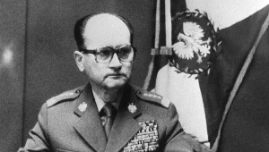 Gen. Wojciech Jaruzelski ogłasza wprowadzenie stanu wojennego