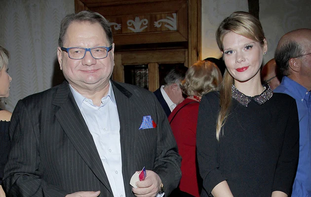 Ryszaed Kalisz z nową partnerką Ryszaed Kalisz z nową partnerką