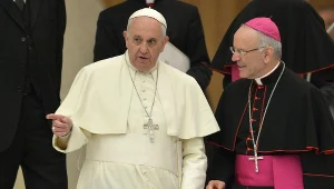 Papież Franciszek reformuje kurię rzymską