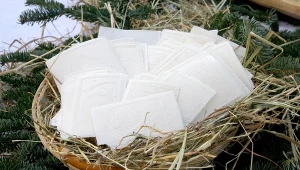 Opłatek zagości na wigilijnych stołach. Jak powstaje?