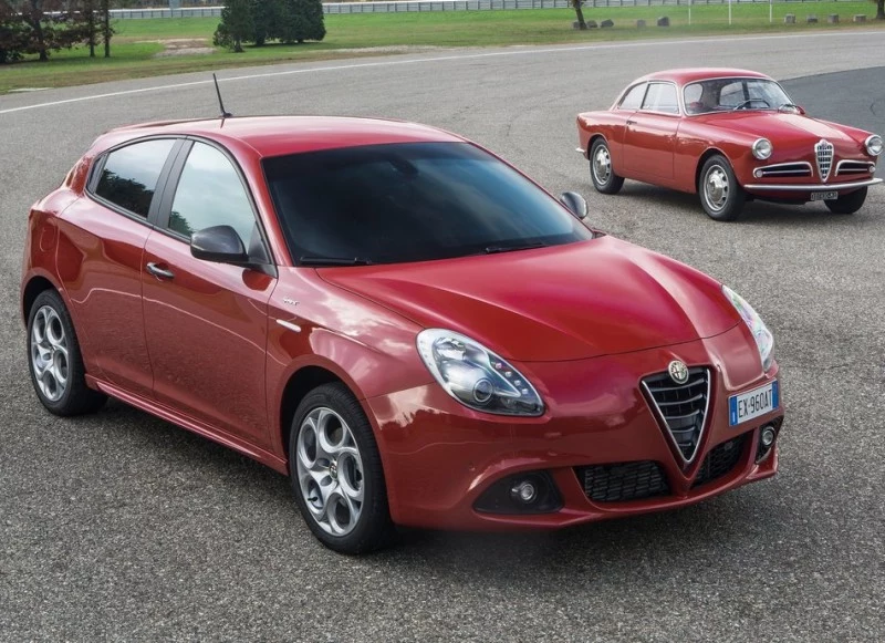 Nowe modele i silniki. Przyszłość Alfa Romeo rysuje się w jasnych barwach?