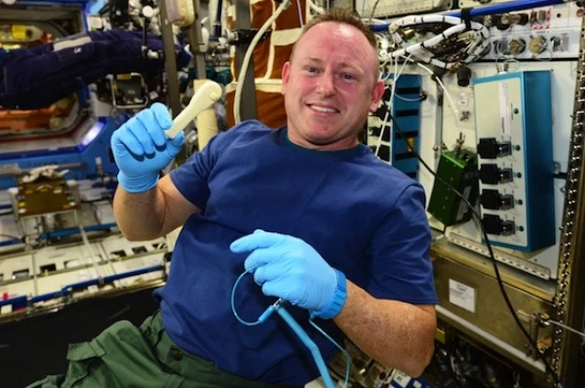 Drukarka 3D Zero-G to niezwykle przydatne urządzenie na ISS Drukarka 3D Zero-G to niezwykle przydatne urządzenie na ISS
