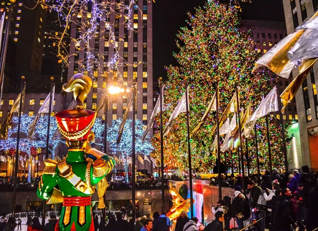 Choinka przed Rockefeller Center jest już kultowa 