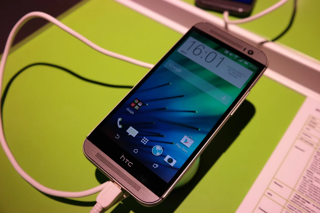 HTC One M8