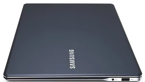 Nowy ultrabook Samsunga waży mniej niż 1 kg