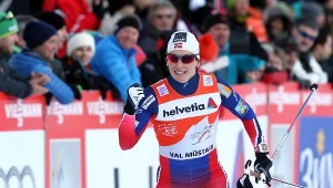 Marit Bjoergen pewnie zmierza po zwycięstwo w Tour de Ski