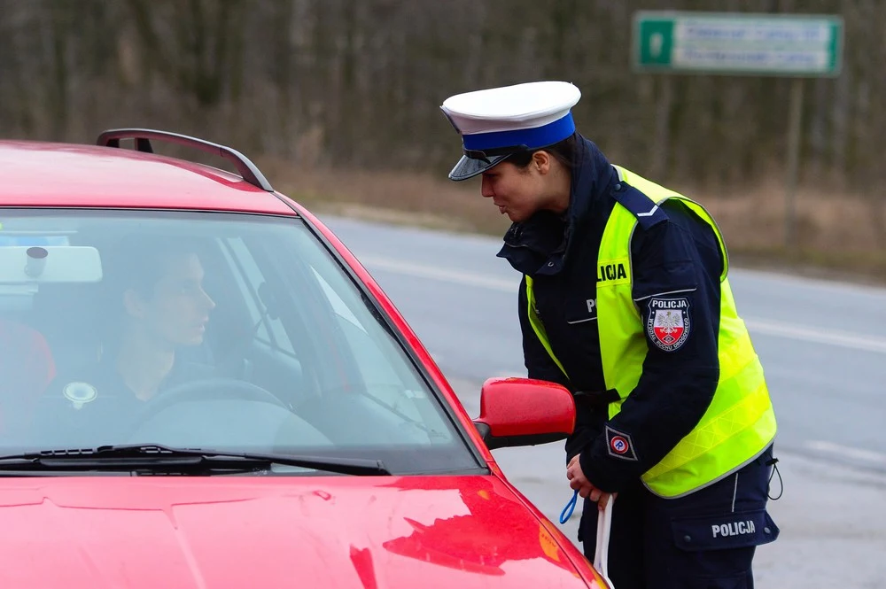 Czy kierowcy jeżdżący bez uprawnień będą tracić samochody?