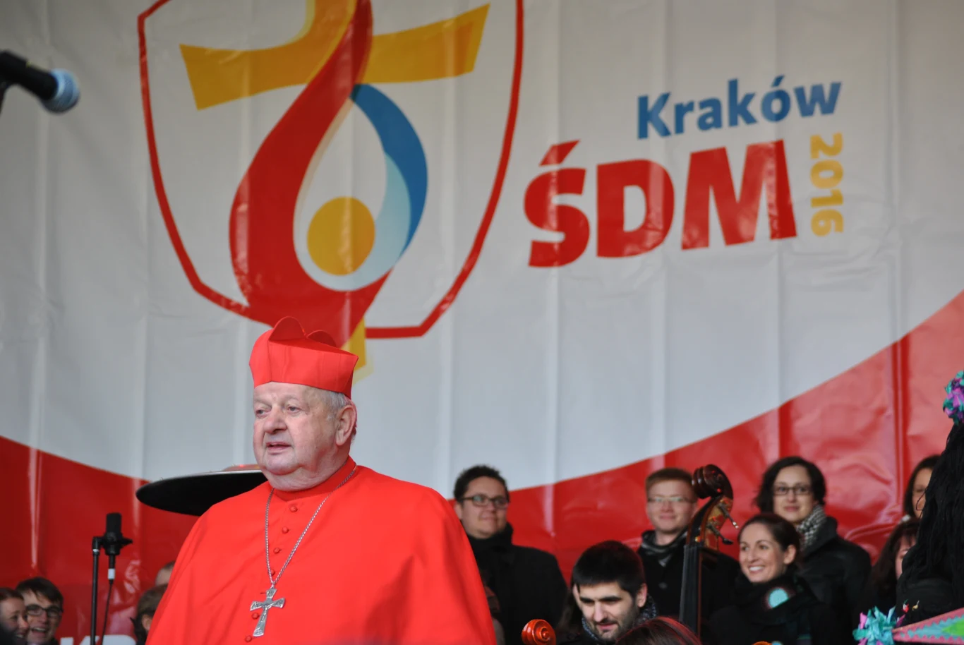 Orszak Trzech Króli w Krakowie zakończyła uroczysta prezentacja hymnu ŚDM 2016