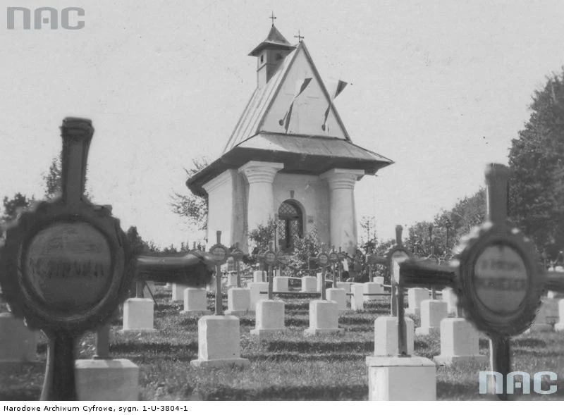 Łowczówek. Fragment cmentarza legionistów