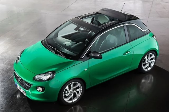 Opel Adam z dachem Swing Top