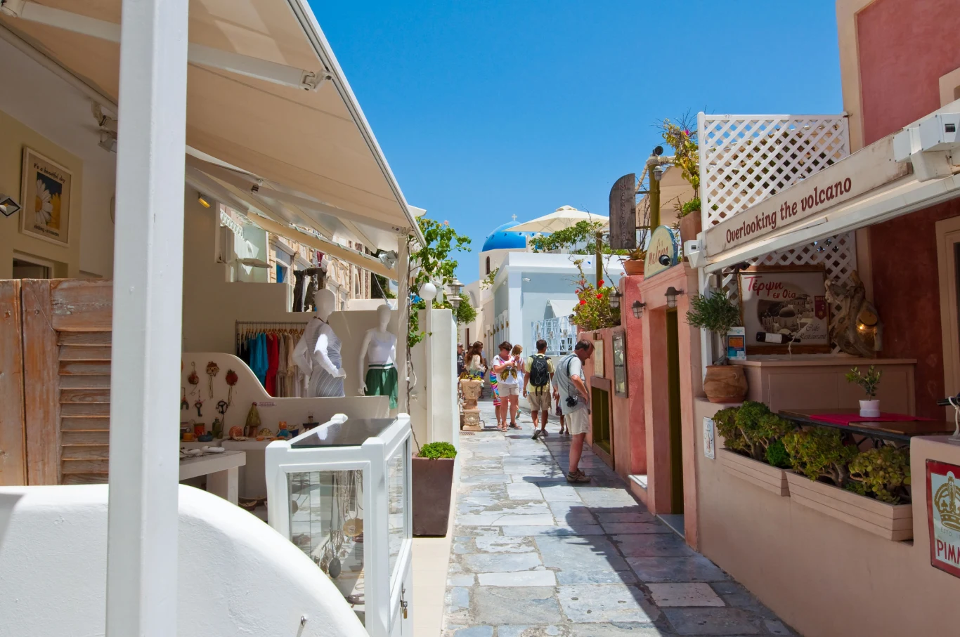 Ceny tygodniowych wyjazdów na Santorini w ofercie last minute można znaleźć już od 1757 zł za osobę. Ceny tygodniowych wyjazdów na Santorini w ofercie last minute można znaleźć już od 1757 zł za osobę.