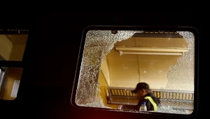 Zdewastowany pociąg