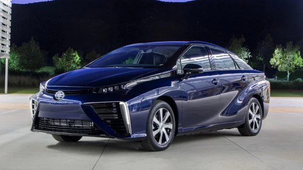 Toyota Mirai (2016)