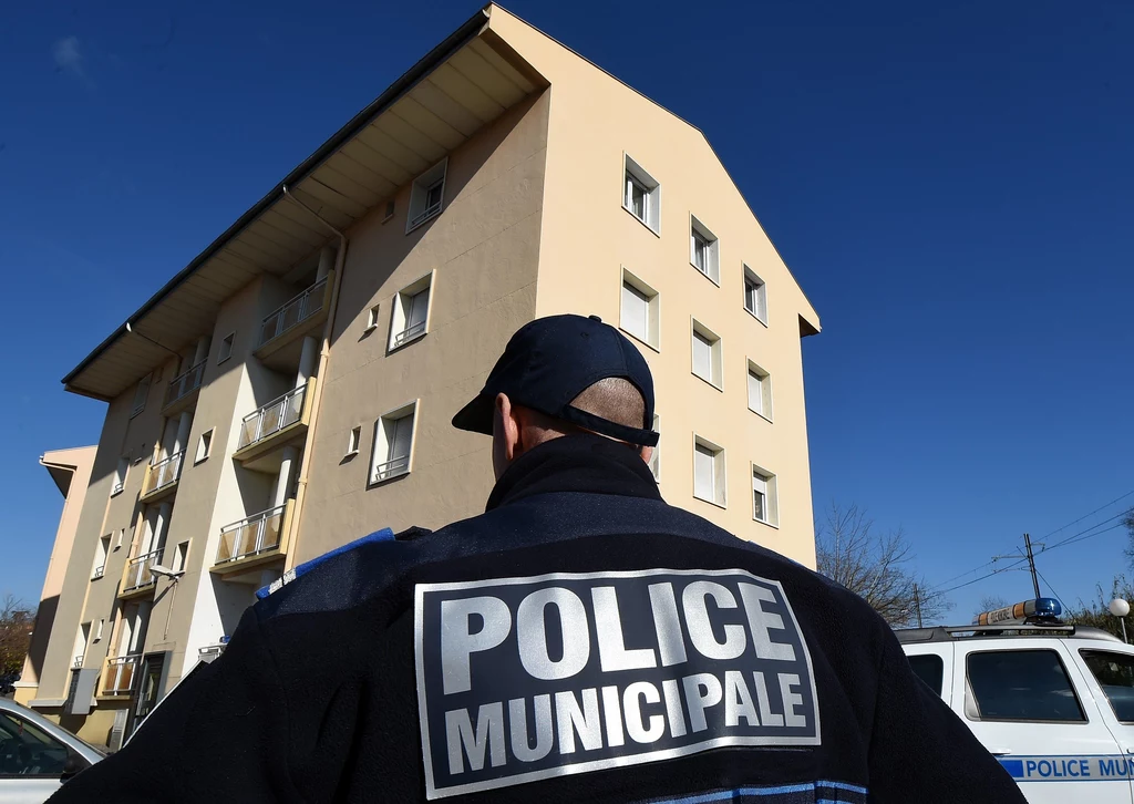 Więcej policjantów we Francji będzie wyposażonych w kamizelki kuloodporne Więcej policjantów we Francji będzie wyposażonych w kamizelki kuloodporne