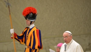 Papież Franciszek znów poucza kościelnych dygnitarzy o skromności 